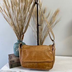 Canoe Brand Leather Crossbody Shoulder Bag Purse